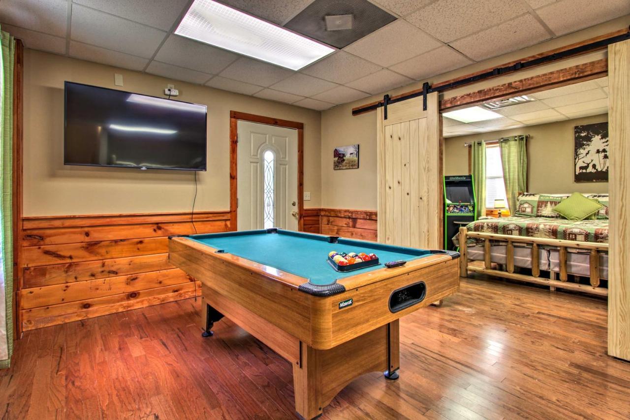 Pigeon Forge Cabin With Hot Tub And Mountain Views! Exterior photo