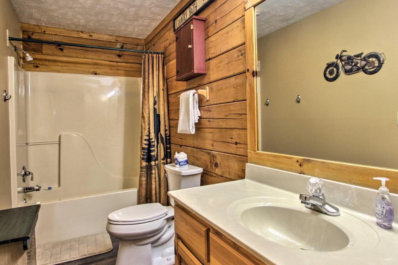 Pigeon Forge Cabin With Hot Tub And Mountain Views! Exterior photo